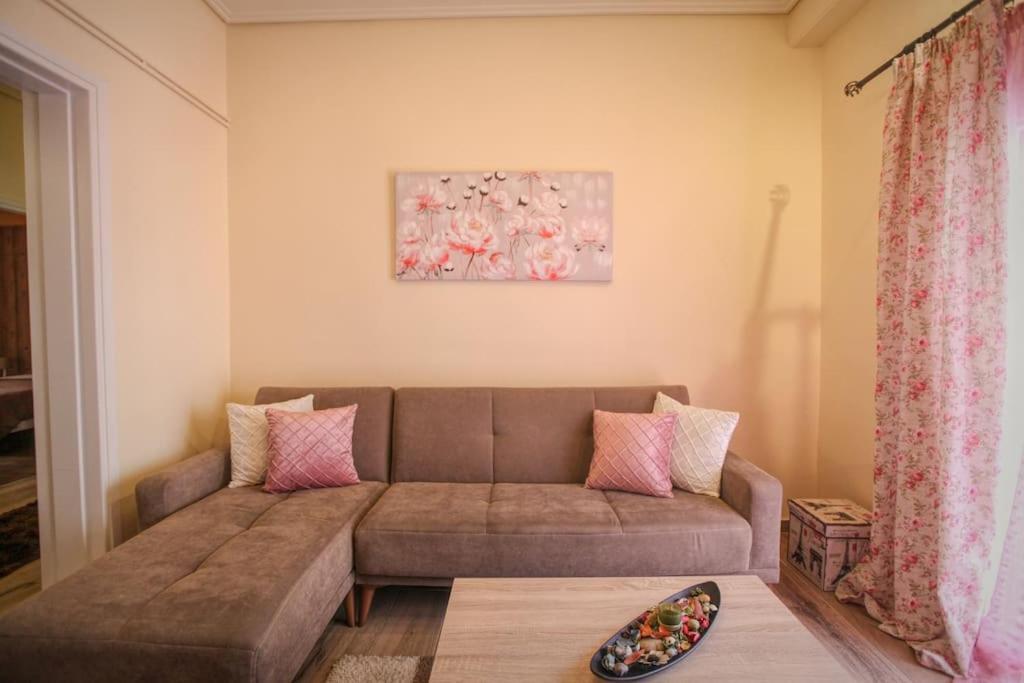 House With Amazing View Of Meteora Apartment Kalambaka Exterior photo