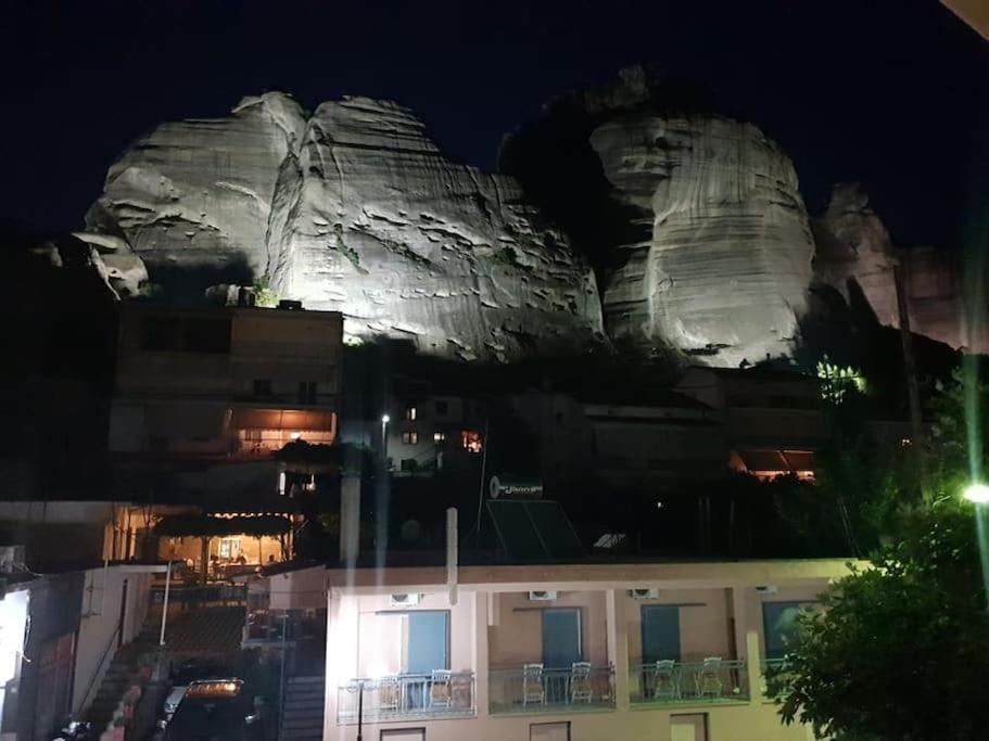 House With Amazing View Of Meteora Apartment Kalambaka Exterior photo